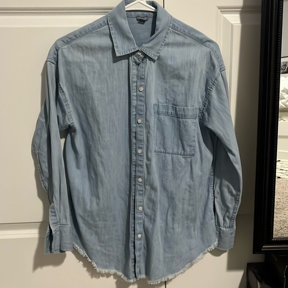 Aerie denim chambray shirt